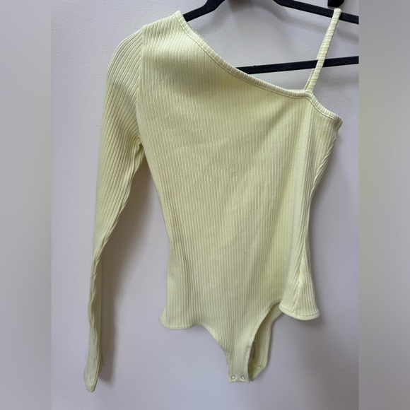 AGOLDE “Mika” light and bright neon green, one sleeve bodysuit, size: large - Picture 5 of 6